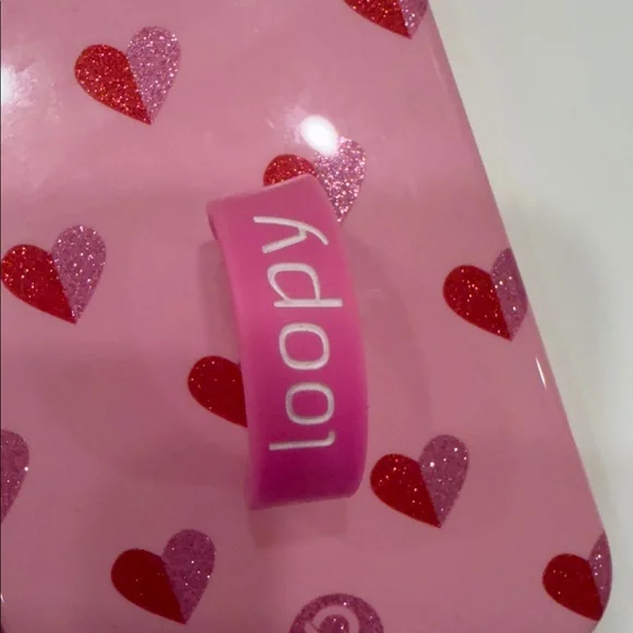 Loopy case - Picture 2 of 5